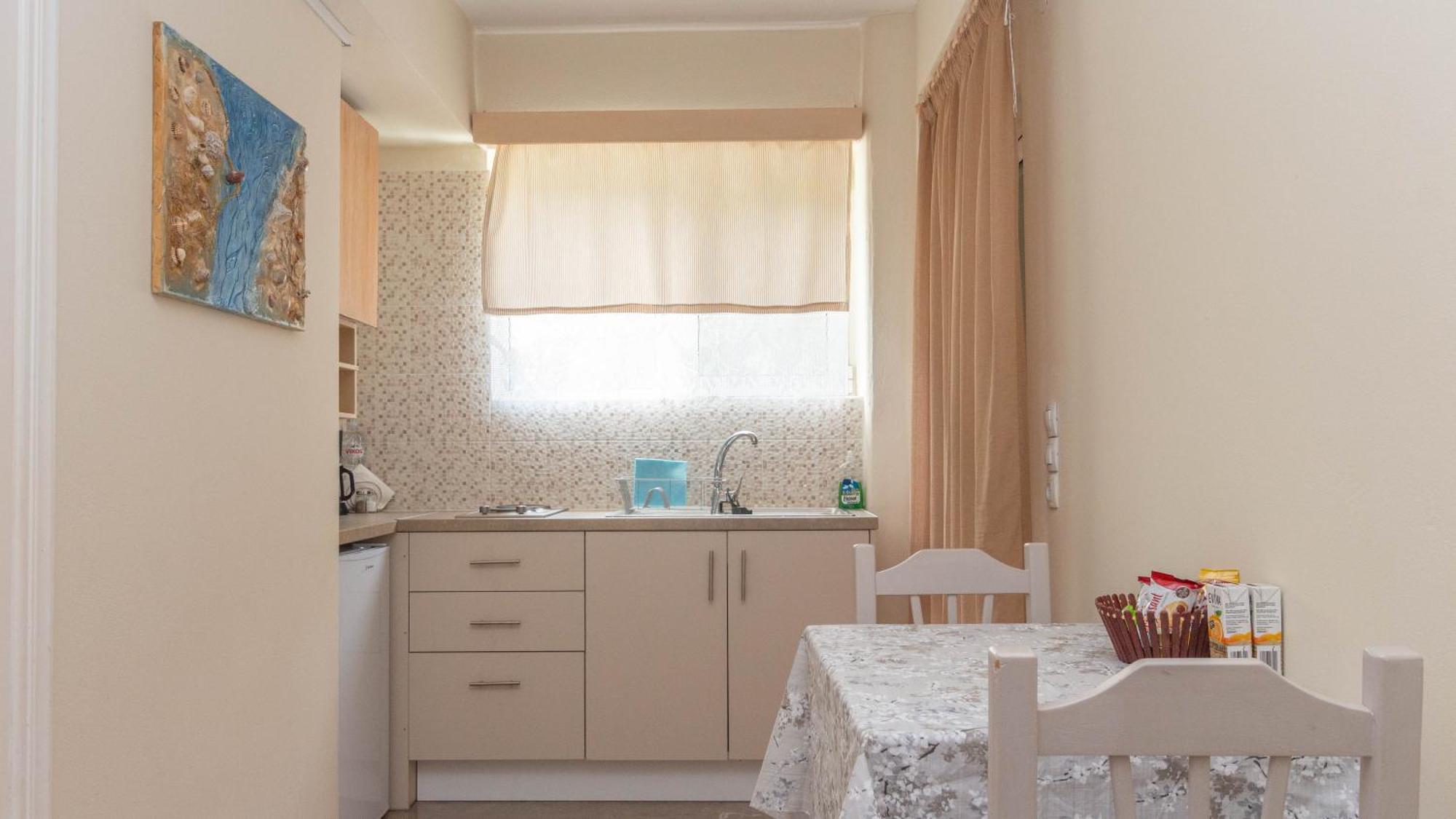 Akrotopi Apartments & Studios Tolón Habitación foto
